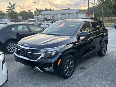 Used 2024 Kia Seltos LX