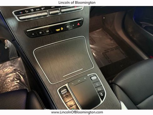 Used 2022 Mercedes-Benz GLC 300 4MATIC image 27