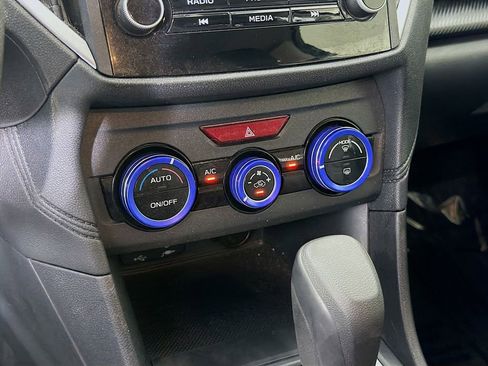 Used 2023 Subaru Crosstrek 2.0i image 19