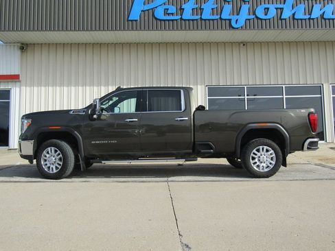 Used 2023 GMC Sierra 2500 SLT image 11