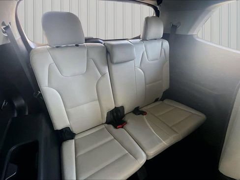Used 2022 Kia Telluride EX w/ EX Premium Package AWD/4WD image 22
