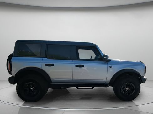 Used 2024 Ford Bronco Wildtrak image 32