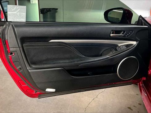 Used 2017 Lexus RC F image 25