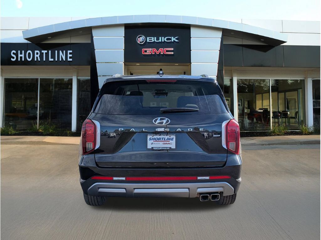 Used 2025 Hyundai Palisade SEL AWD/4WD image 4