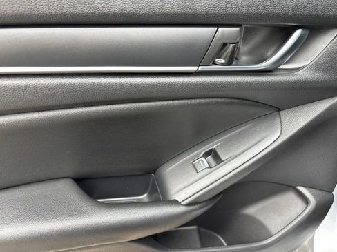 Used 2020 Honda Accord Sport image 28