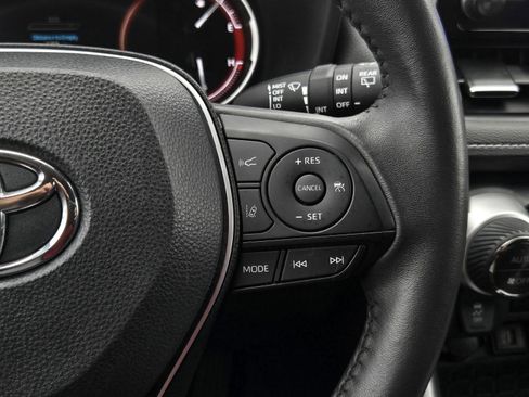 Certified 2023 Toyota RAV4 XLE Premium image 21