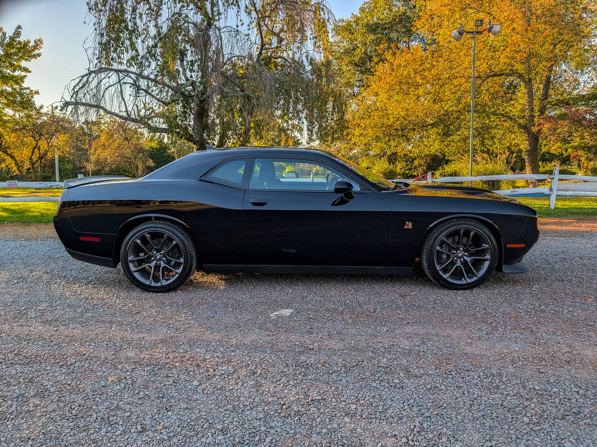 Used 2023 Dodge Challenger R/T Scat Pack RWD image 4