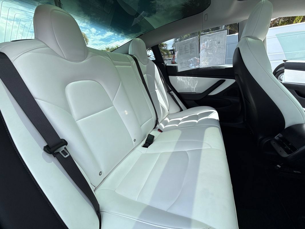 Used 2018 Tesla Model 3 Performance AWD/4WD image 17