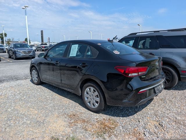 Used 2021 Kia Rio LX FWD image 2
