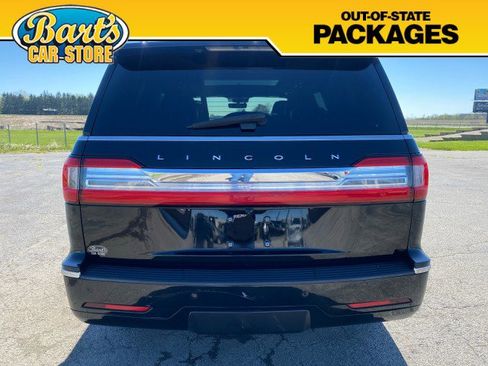 Used 2018 Lincoln Navigator Reserve w/ Technology Package AWD/4WD image 5