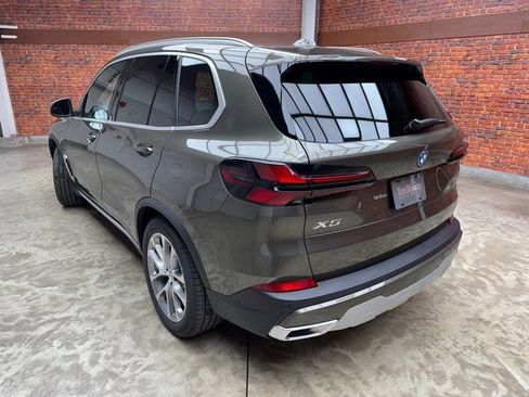 New 2026 BMW X5 xDrive50e w/ Premium Package image 3