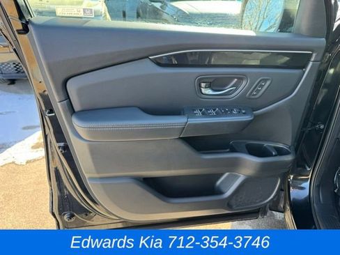 Used 2023 Honda Pilot EX-L image 16