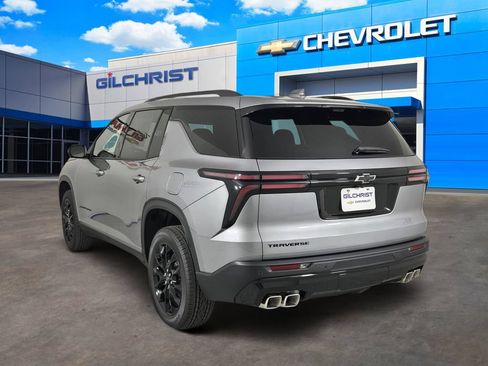 New 2026 Chevrolet Traverse LT w/ Midnight/Sport Edition FWD image 5