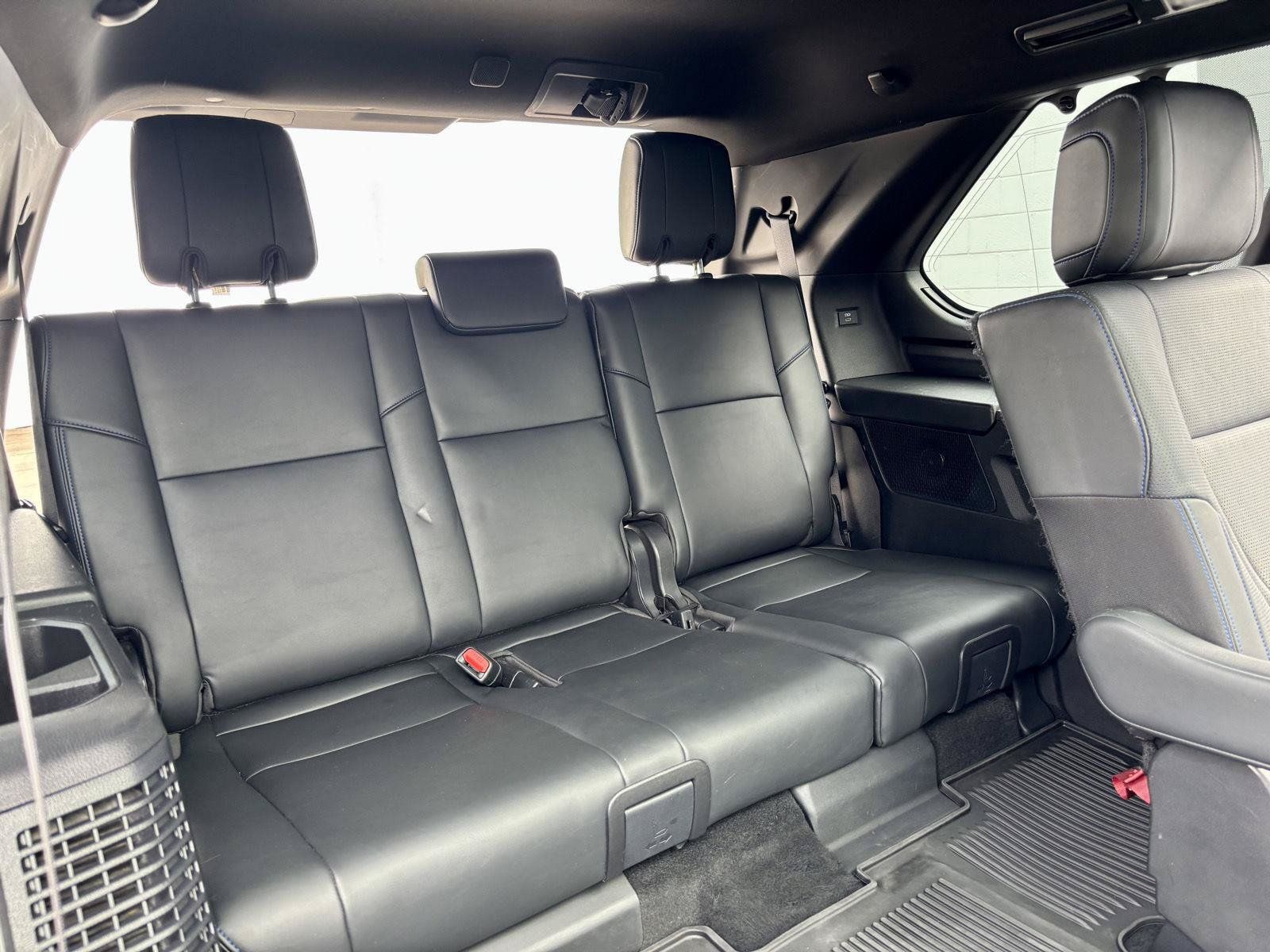 Used 2023 Toyota Sequoia Platinum AWD/4WD image 21