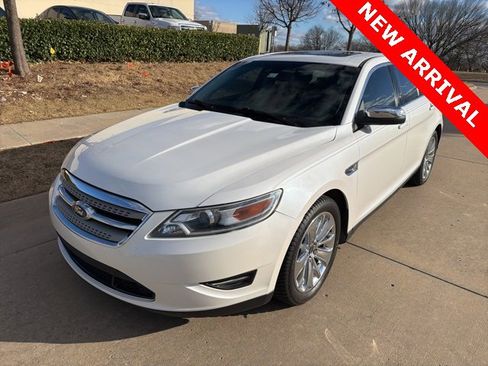Used 2011 Ford Taurus Limited w/ 303A Rapid Spec Order Code image 9
