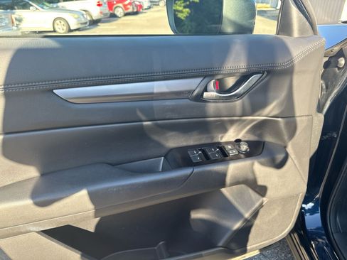 Used 2019 MAZDA CX-5 Touring FWD image 9