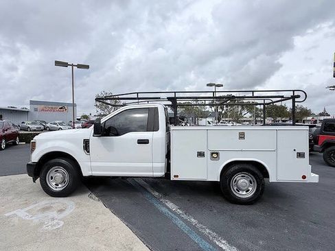 Used 2019 Ford F250 XL image 8