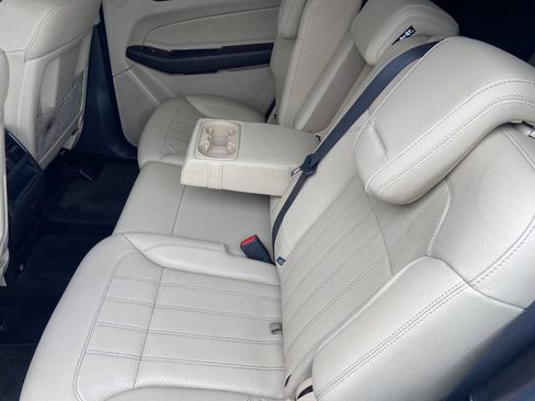 Used 2017 Mercedes-Benz GLS 450 4MATIC w/ Premium Package image 8