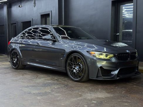Used 2018 BMW M3 RWD image 11