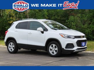 Certified 2022 Chevrolet Trax LT w/ LT Convenience Package AWD/4WD video 1