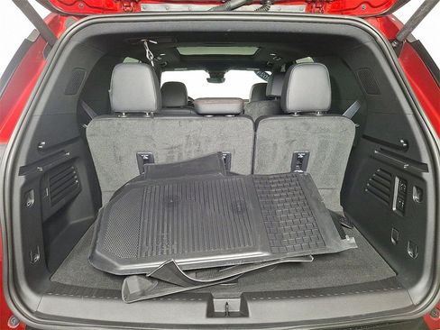 Used 2024 Chevrolet Traverse RS w/ LPO, Floor Liner Package image 28