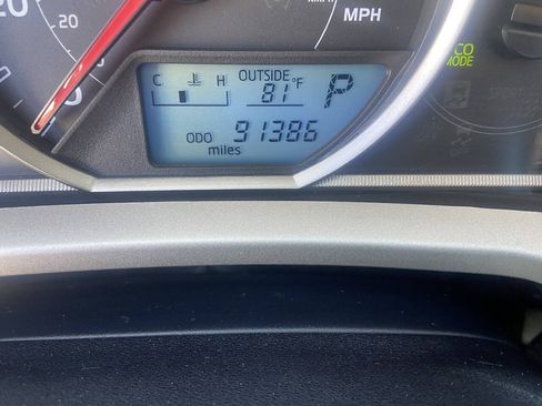Used 2014 Toyota RAV4 XLE FWD image 12