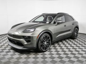 New 2026 Porsche Macan 4 Electric AWD/4WD video 1