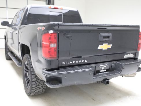 Used 2015 Chevrolet Silverado 1500 High Country w/ High Country Premium Package image 2
