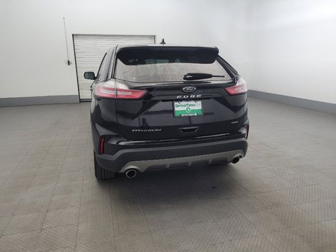 Used 2023 Ford Edge Titanium image 6