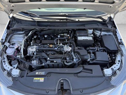 Used 2025 Toyota Corolla LE FWD image 25