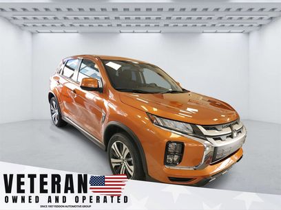 New 2025 Mitsubishi Outlander Sport ES