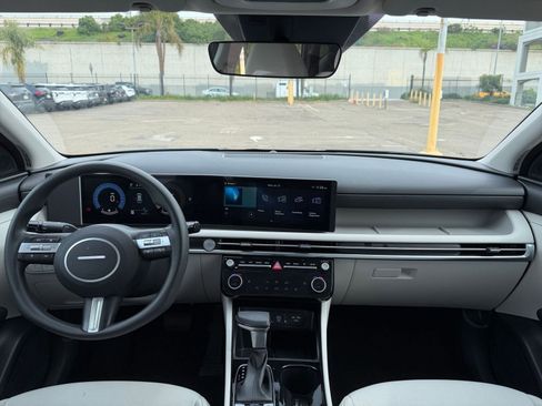 Used 2025 Hyundai Tucson SEL image 35