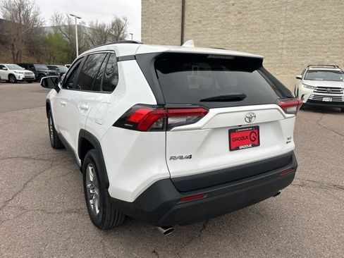 Used 2025 Toyota RAV4 XLE image 3