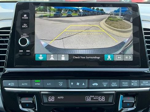 New 2026 Honda Odyssey Touring image 15