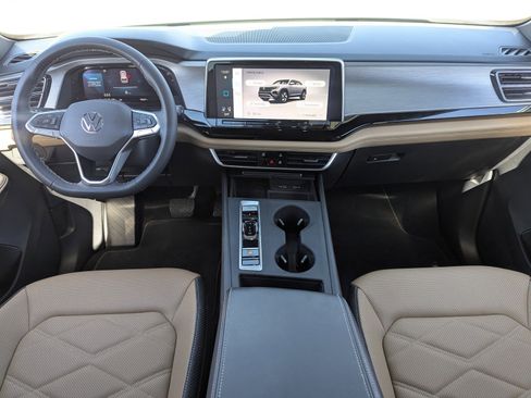 Used 2024 Volkswagen Atlas Cross Sport SE image 14