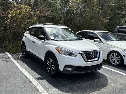 Used 2020 Nissan Kicks SV
