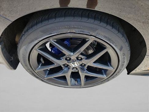 Used 2023 Honda Civic Sport image 11