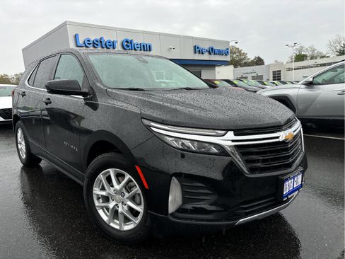 Used 2022 Chevrolet Equinox LT image 3