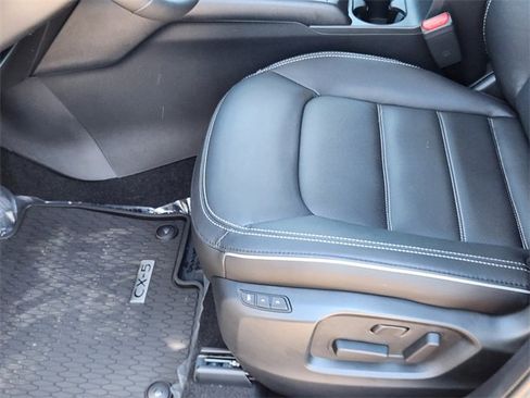 New 2025 MAZDA CX-5 AWD 2.5 S w/ Preferred Package image 11