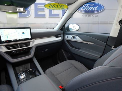 New 2026 Ford Explorer Active image 14