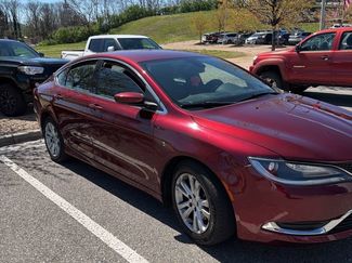 Used 2015 Chrysler 200 Limited w/ Convenience Group video 1