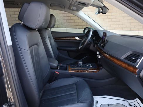 Used 2018 Audi Q5 2.0T Premium AWD/4WD image 25
