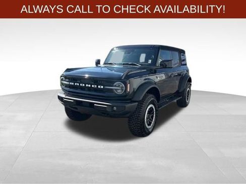 Used 2024 Ford Bronco Outer Banks w/ Sasquatch Package AWD/4WD image 3