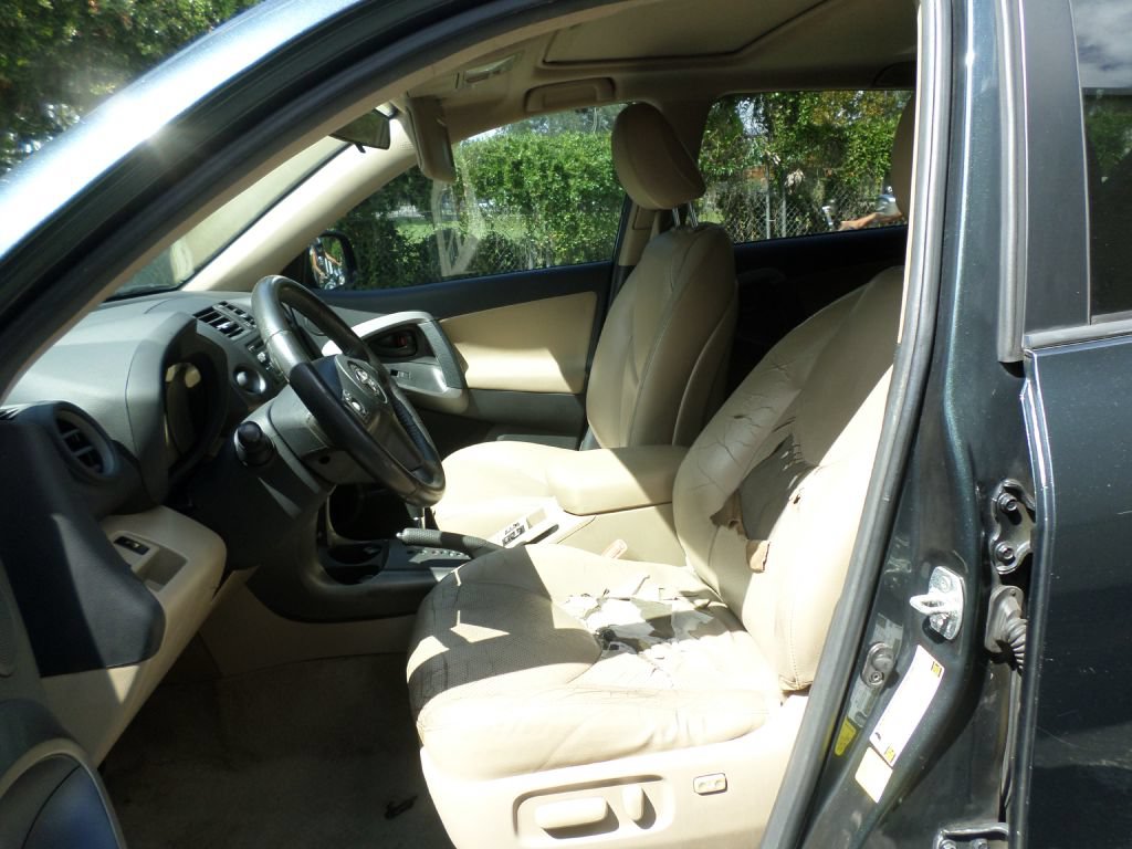 Used 2012 Toyota RAV4 Limited w/ Premium Plus Value Pkg FWD image 12