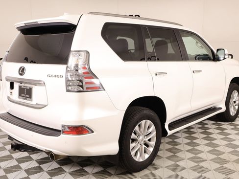 Used 2021 Lexus GX 460 Premium w/ Premium Package image 24