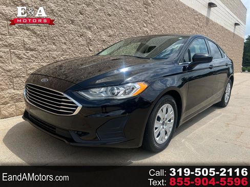 Used 2019 Ford Fusion S FWD image 1