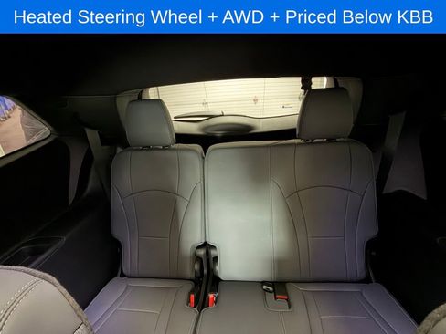 Used 2023 Buick Enclave Essence w/ Experience Buick Package AWD/4WD image 24