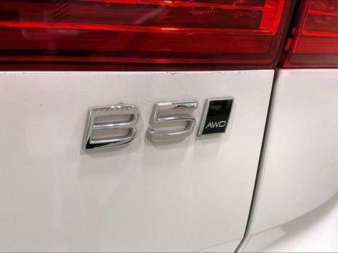 Certified 2023 Volvo XC60 B5 Plus w/ Protection Package Premier image 9