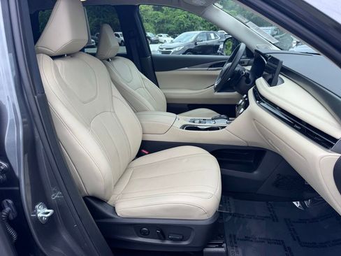 Used 2023 INFINITI QX60 Luxe w/ Performance Audio Package FWD image 26