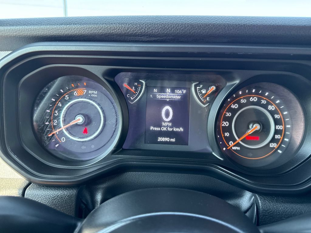 Used 2025 Jeep Wrangler Sport AWD/4WD image 15